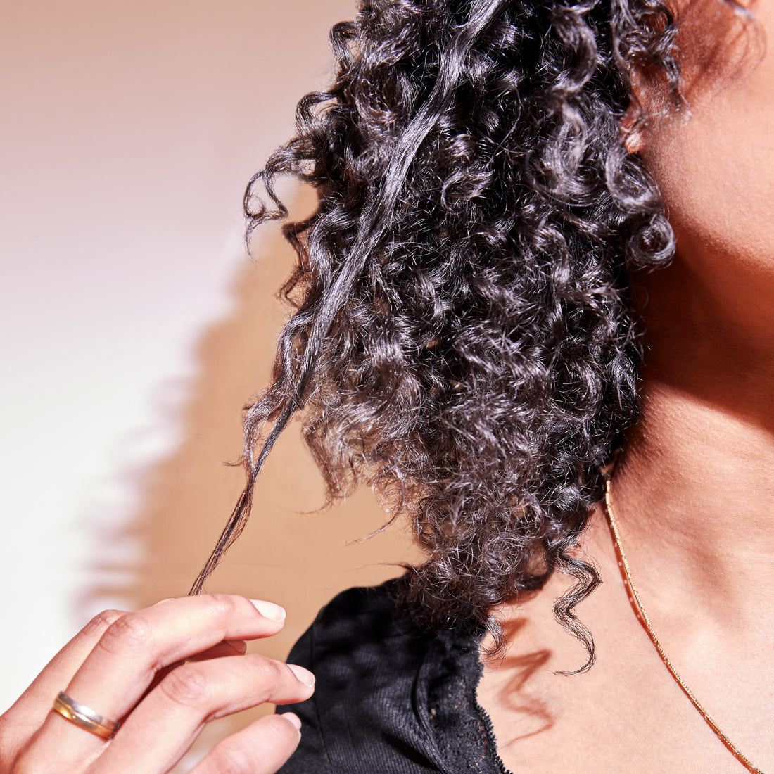 Elgon Curly Method: il nuovo approccio per ricci elastici e definiti